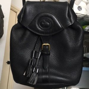 Vintage Dooney &/ Bourke black backpack